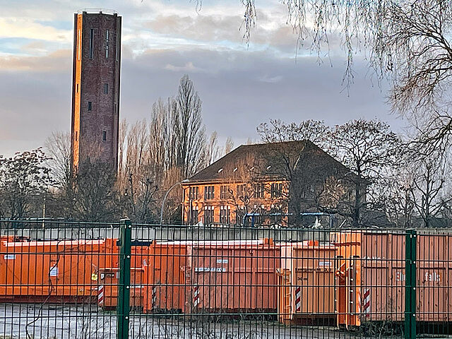 Blockdammweg 2 und 6, Köpenicker Chaussee 22, 10317 Berlin-Karlshorst